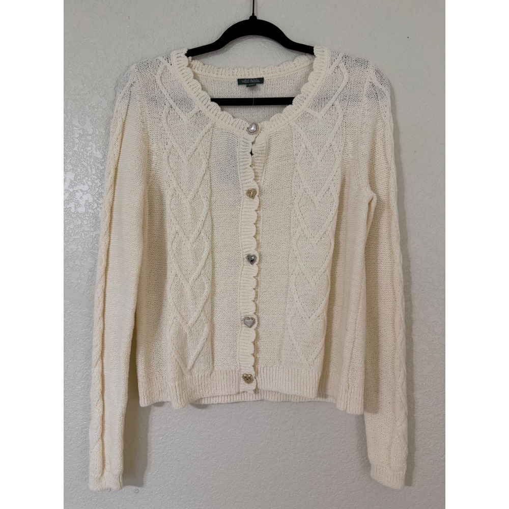 Wild Fable Cream Cable Knit Cardigan Heart Buttons Scalloped Neck Medium NWT
